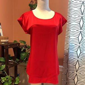 EUC EXPRESS Scoop Neck Blouse